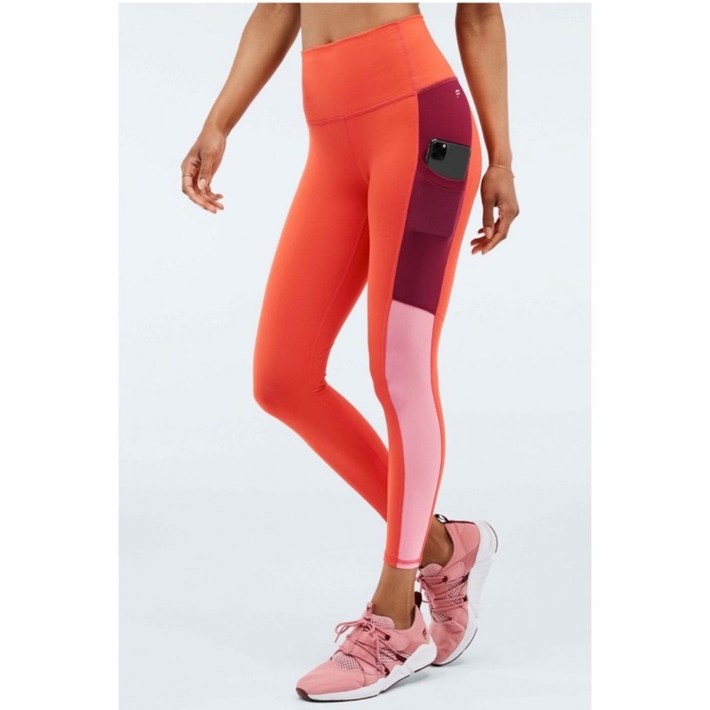 Fabletics Mila Ultra High Waist Pocket 7/8 Leggings NWT